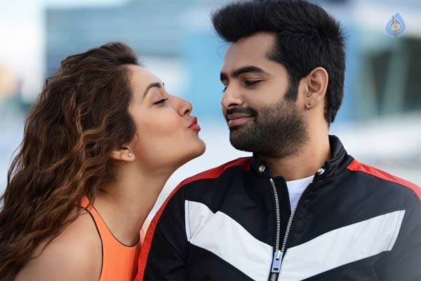 ram,rashi khanna,shivam,world dangerous place,duet  ప్రమాద ప్రదేశంలో రామ్, రాశీఖన్నాల రొమాన్స్!